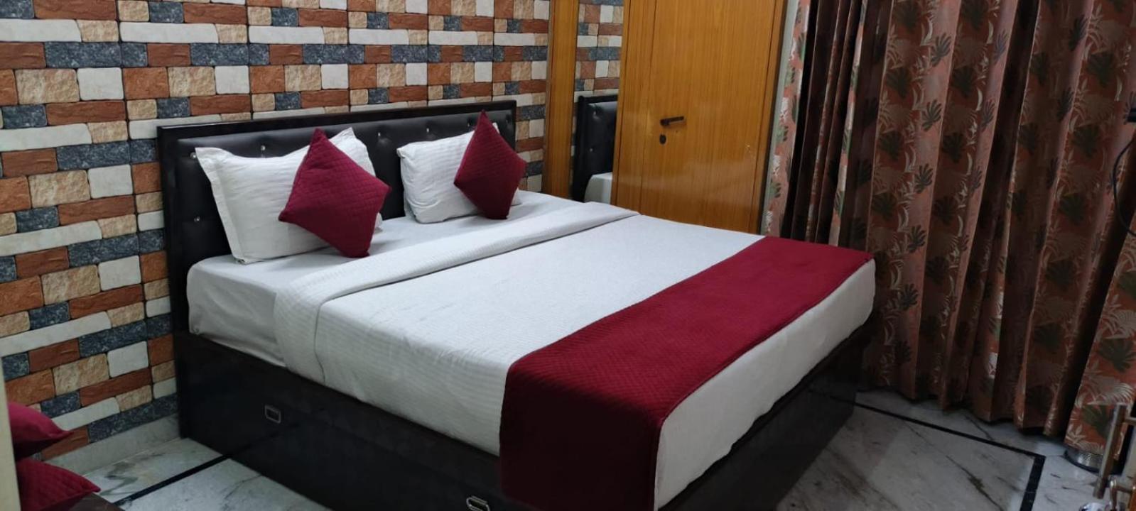Guest house Ravi Br Group 3 Star Jaipur